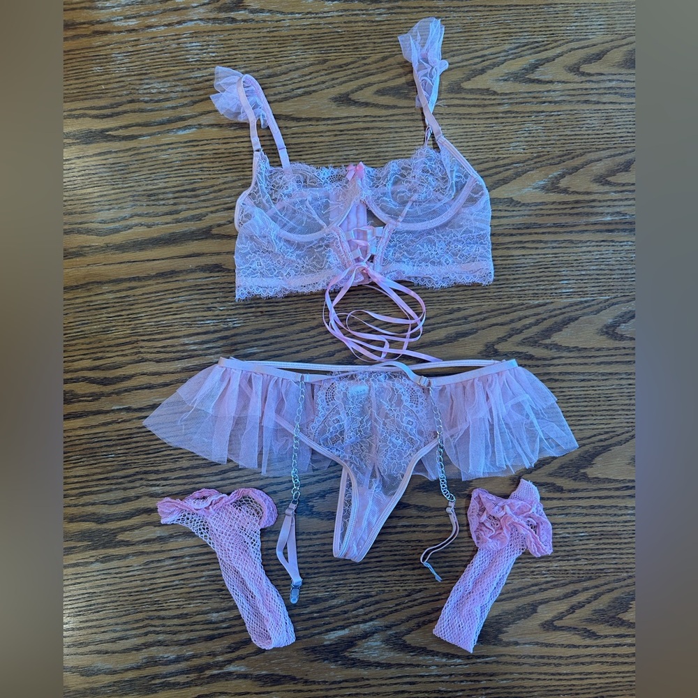 Pink Lace Lingerie Set - size L